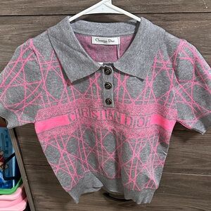 Grey Polo with Pink Graphic Knit size S